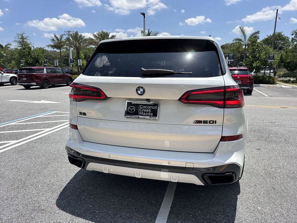 Used 2019 BMW X5 xDrive50i w/ M Sport Package AWD/4WD image 25