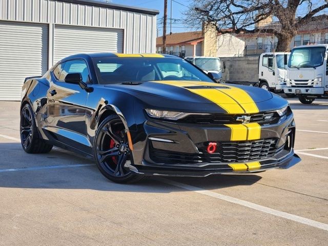 Used 2023 Chevrolet Camaro SS video 2