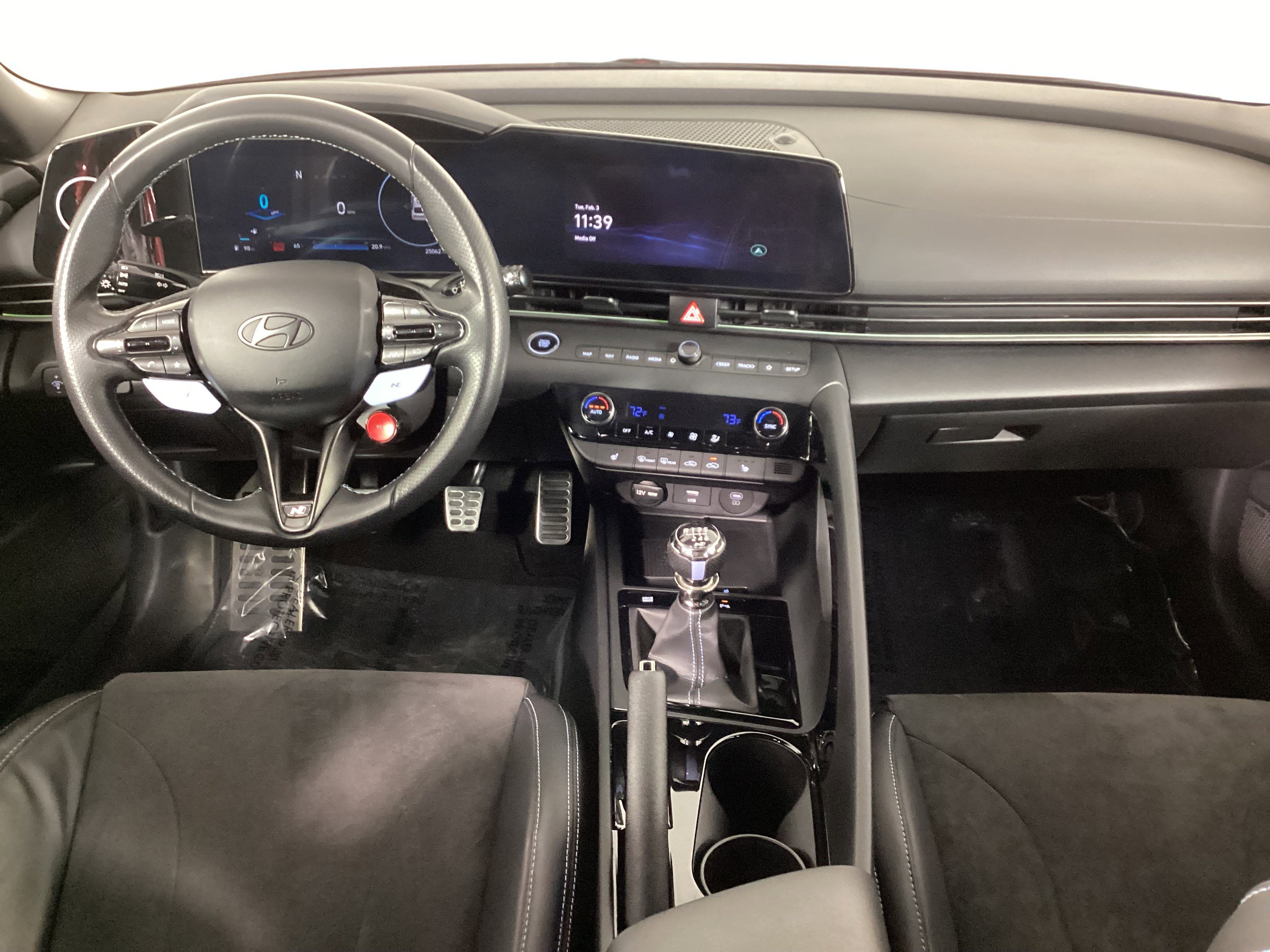 Used 2024 Hyundai Elantra N image 15