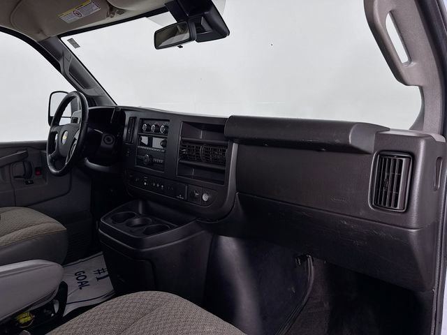 Used 2020 Chevrolet Express 3500 LT w/ LT Preferred Equipment Group RWD image 26