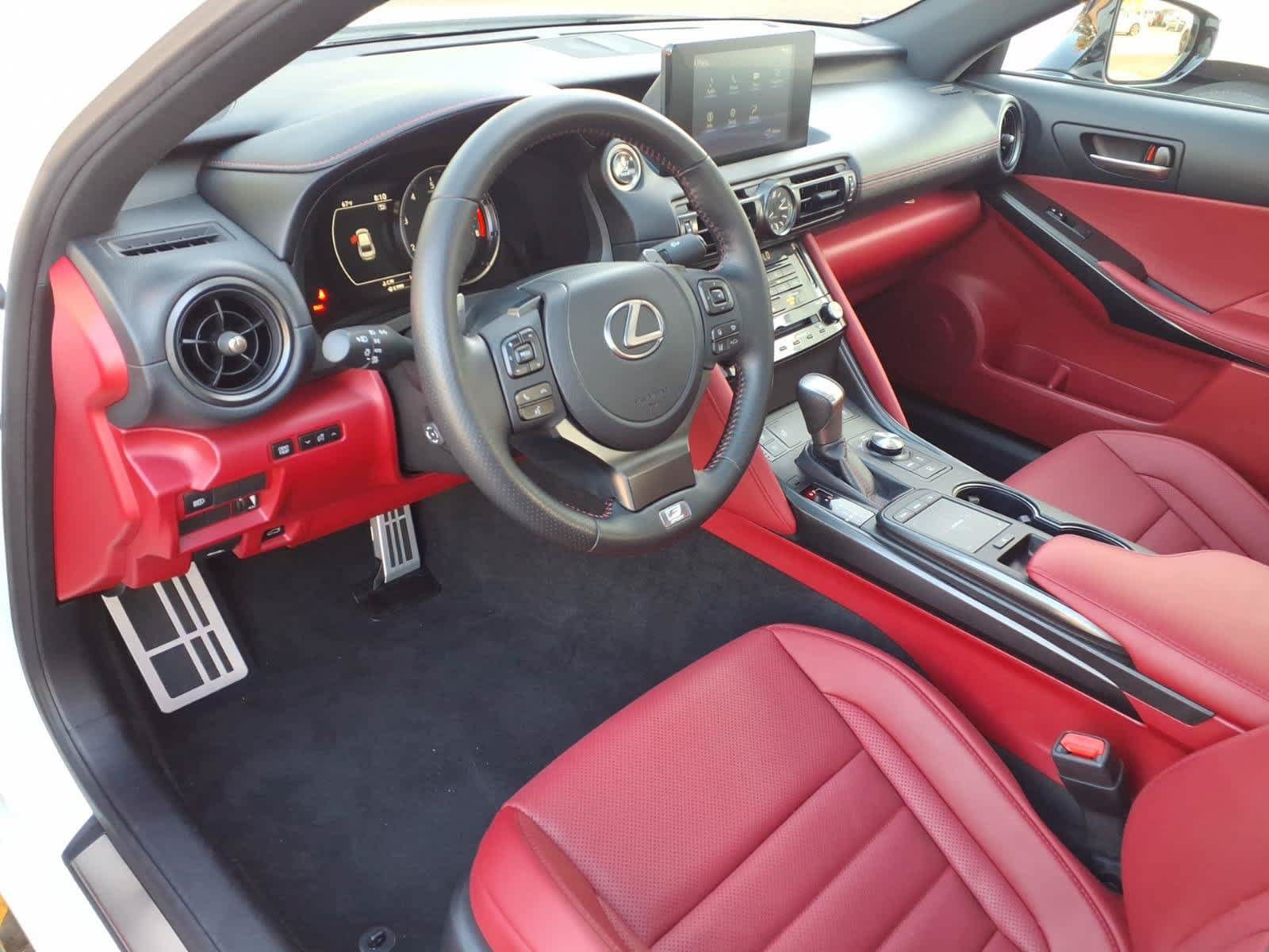 Used 2025 Lexus IS 350 F Sport RWD image 14