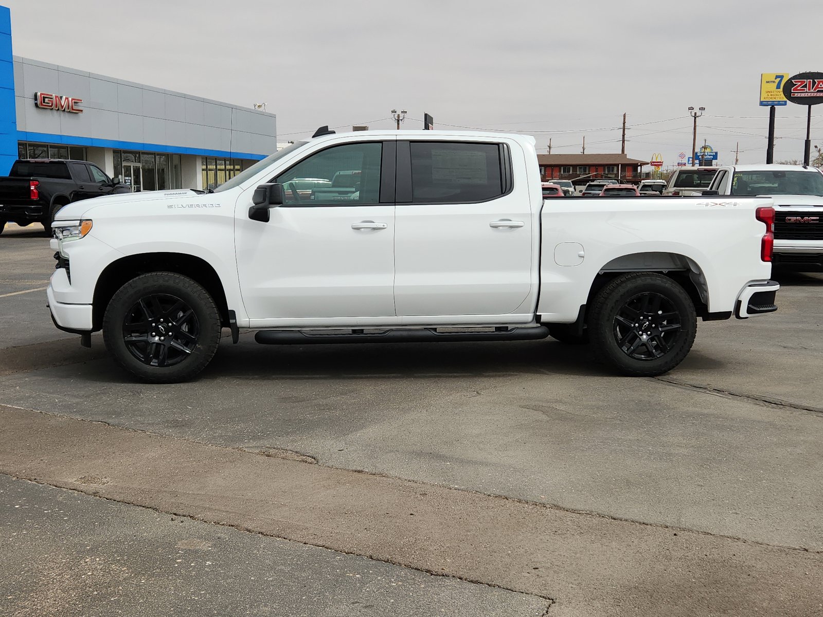 New 2026 Chevrolet Silverado 1500 RST w/ RST Select Package AWD/4WD image 2