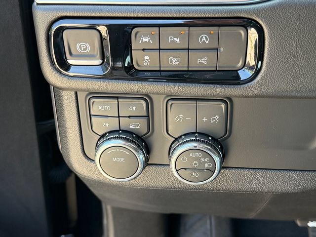 Certified 2026 GMC Yukon XL Elevation AWD/4WD image 27