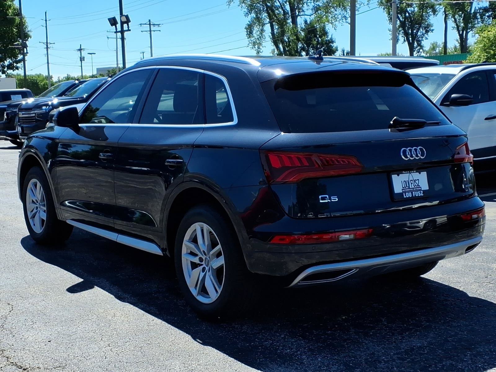 Used 2020 Audi Q5 2.0T Premium w/ Convenience Package AWD/4WD image 6