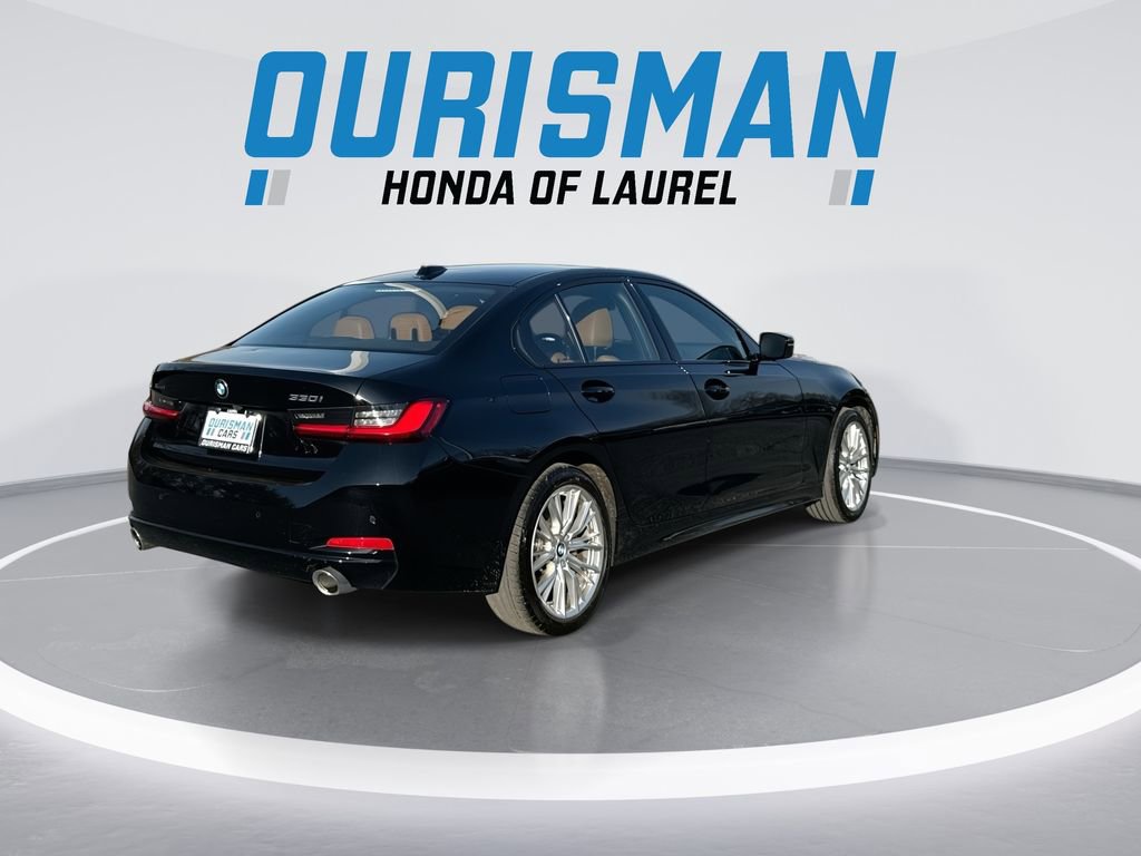 Used 2023 BMW 330i xDrive Sedan w/ Premium Package image 8