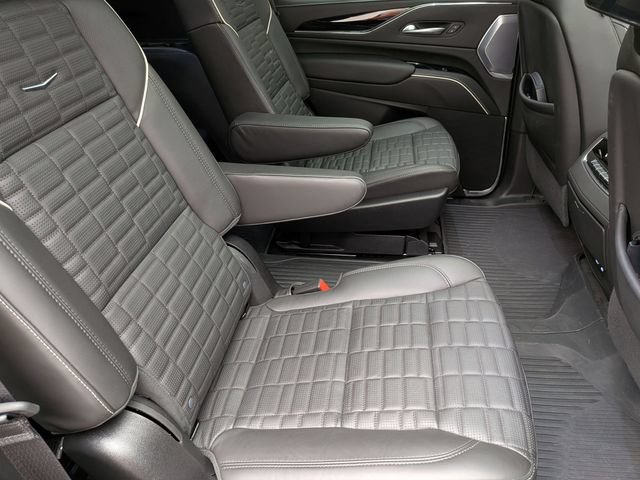 Certified 2024 Cadillac Escalade V w/ LPO, ONYX Package AWD/4WD image 27