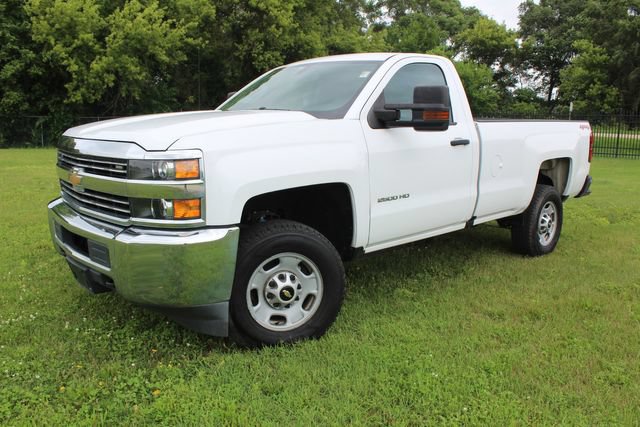 Used 2018 Chevrolet Silverado 2500 W/T w/ WT Convenience Package AWD/4WD image 2