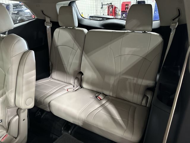 Used 2020 Buick Enclave Premium AWD/4WD image 28