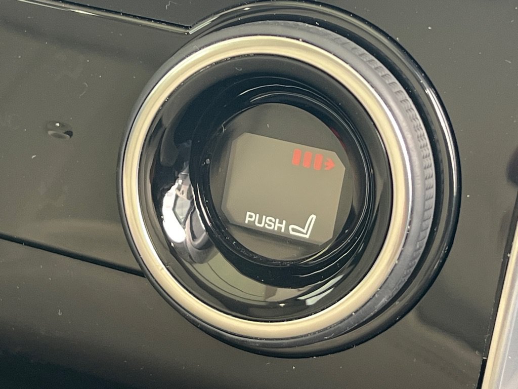 Used 2019 Land Rover Range Rover Sport HSE AWD/4WD image 31