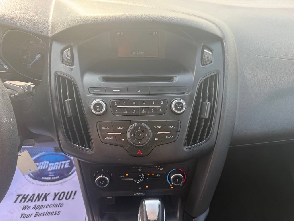 Used 2016 Ford Focus SE FWD image 26