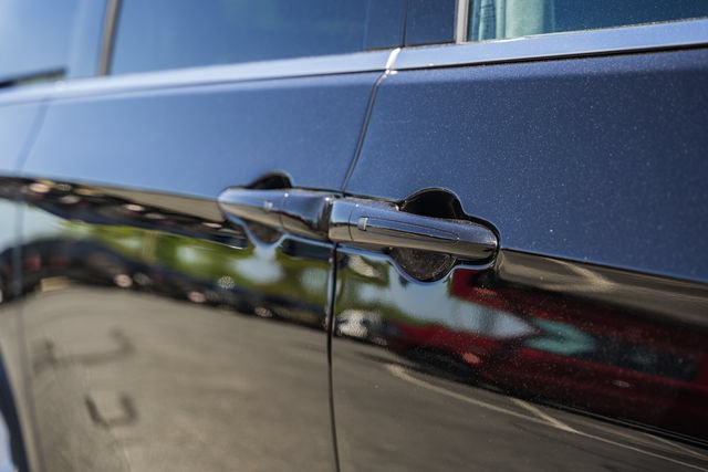 New 2027 Chrysler Pacifica Select FWD image 20