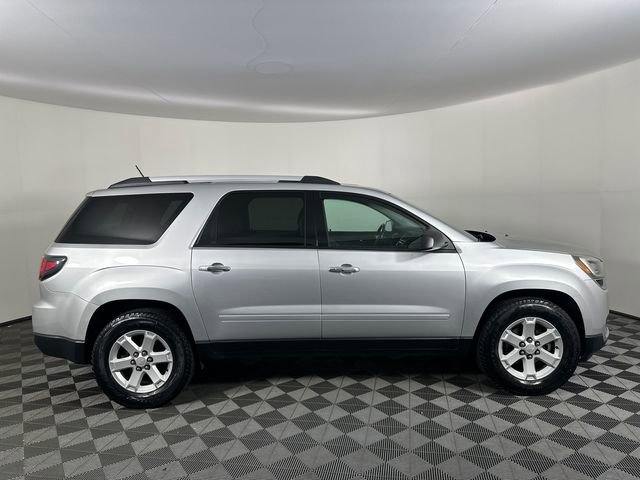 Used 2015 GMC Acadia SLE image 11