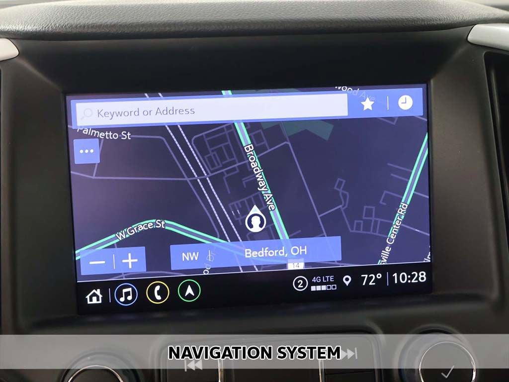 Used 2023 GMC Terrain SLE w/ Driver Convenience Package AWD/4WD image 3
