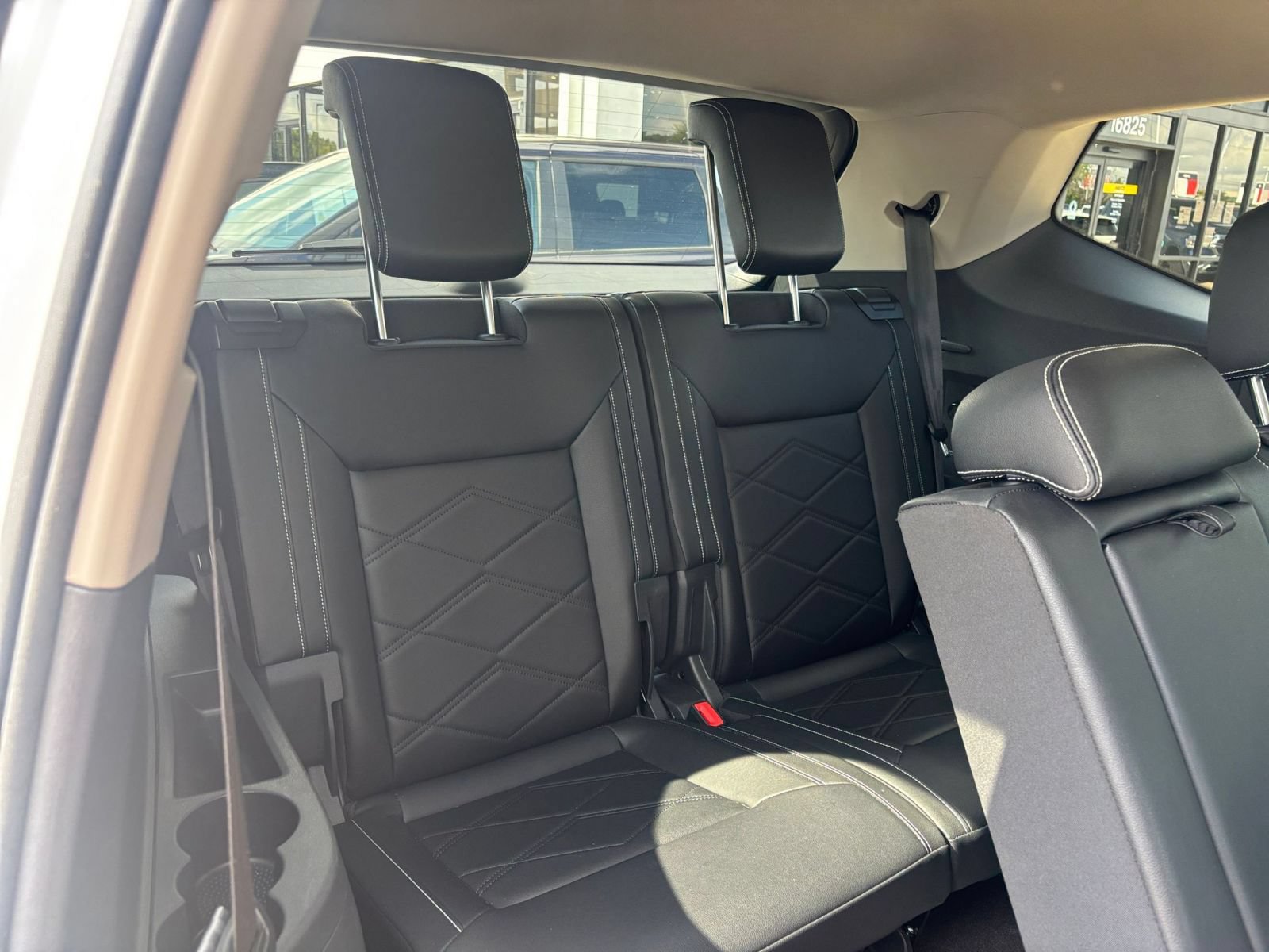 Used 2026 Volkswagen Atlas SE FWD image 28