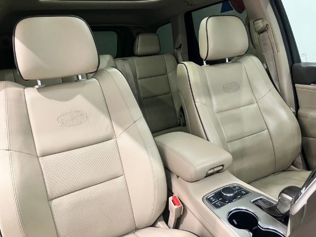 Used 2017 Jeep Grand Cherokee Overland w/ Jeep Active Safety Group image 58
