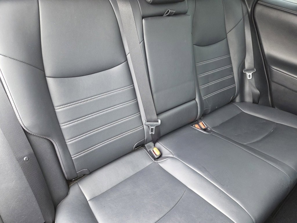 Used 2020 Toyota RAV4 Limited image 28