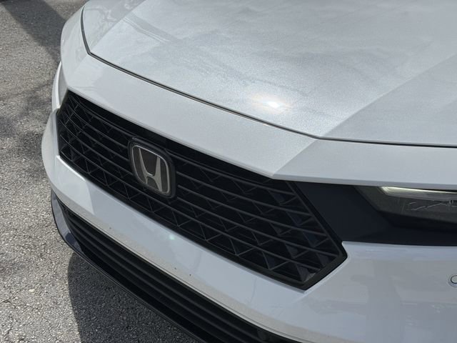 Used 2023 Honda Accord EX-L image 6