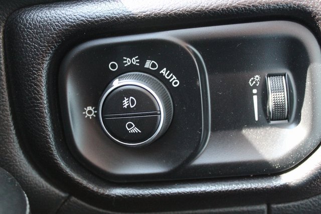 Used 2023 RAM 2500 Big Horn w/ Level 1 Equipment Group image 18