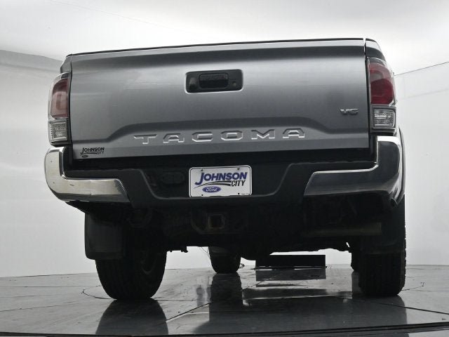 Used 2023 Toyota Tacoma TRD Off-Road AWD/4WD image 43