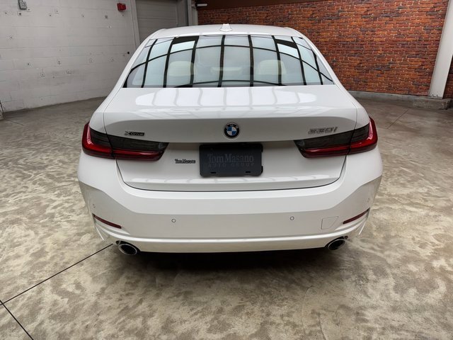 Certified 2023 BMW 330i xDrive 330i xDrive w/ Driving Assistance Package image 4