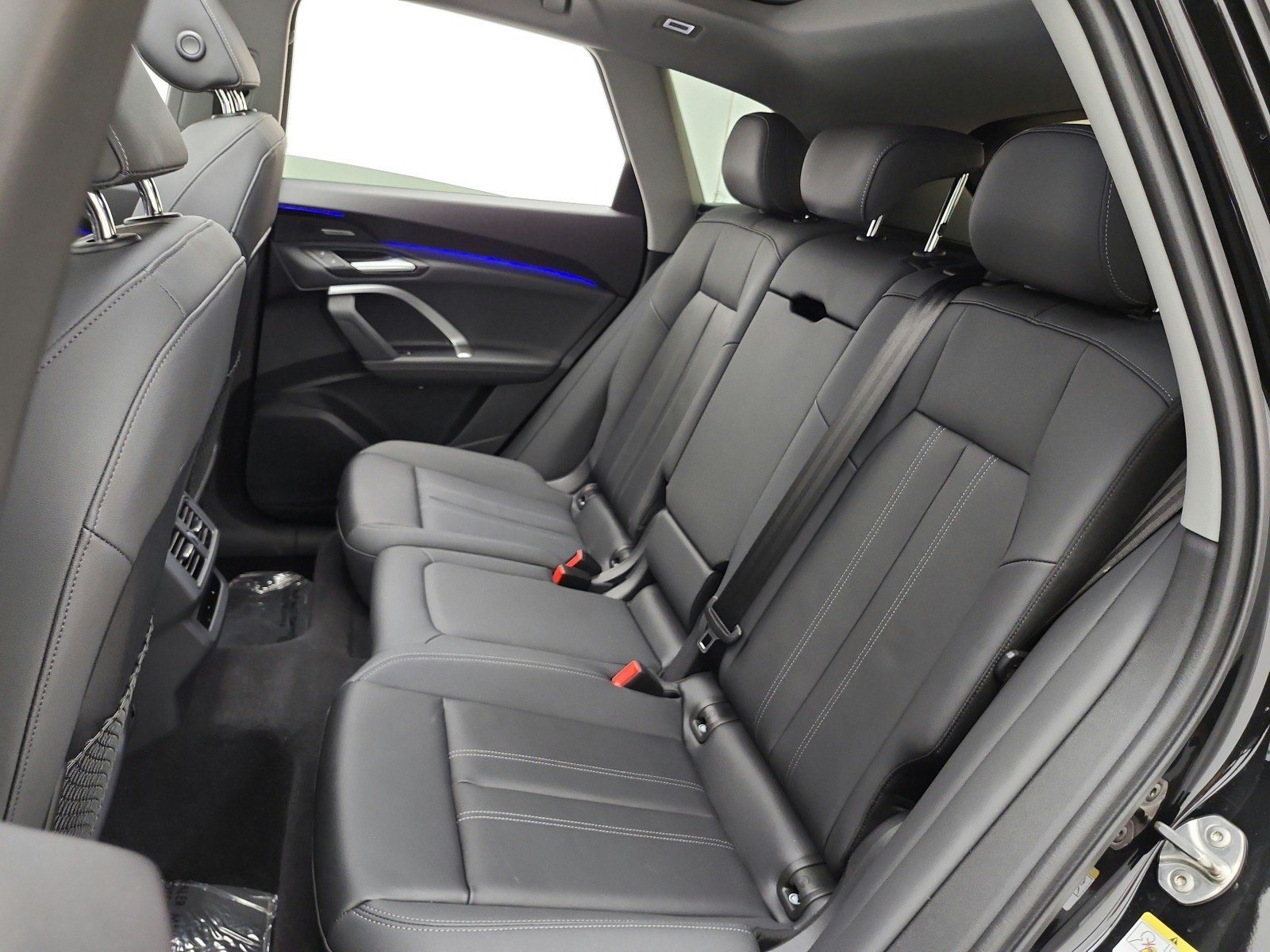 Used 2025 Audi Q5 Premium w/ Premium Plus AWD/4WD image 16