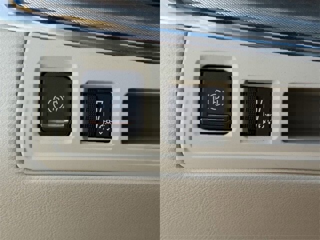 Used 2022 Cadillac XT5 Premium Luxury image 22