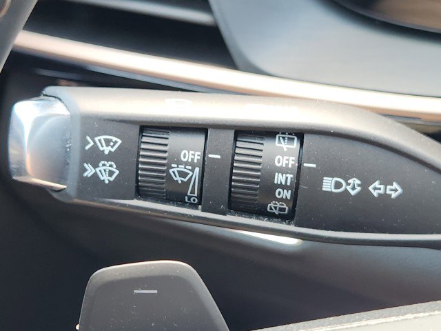 Used 2024 Buick Envision Sport Touring image 40