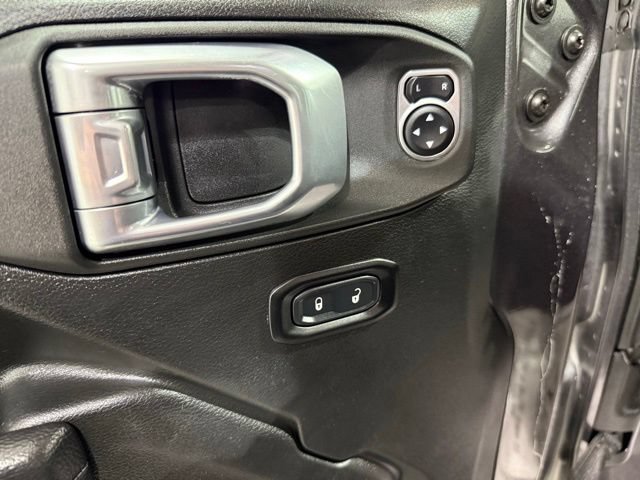 Used 2022 Jeep Wrangler Unlimited Sport AWD/4WD image 11