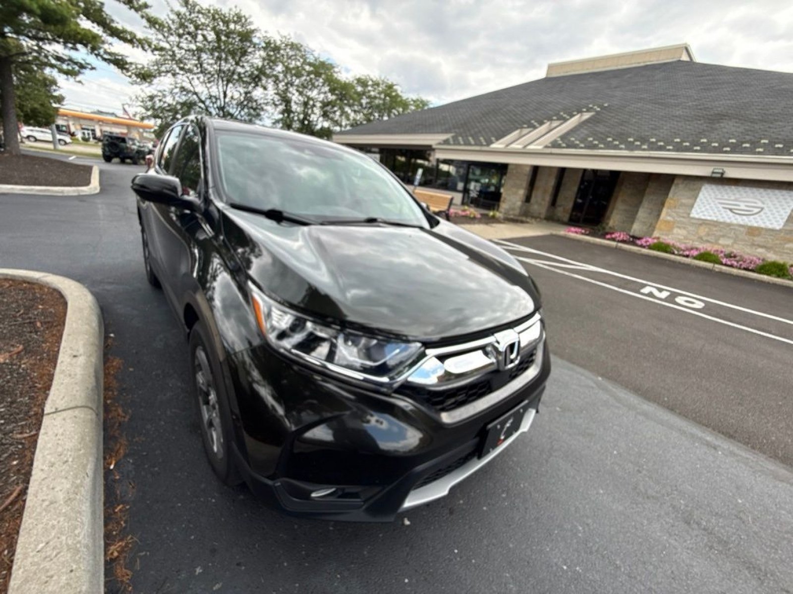 Used 2018 Honda CR-V EX image 8