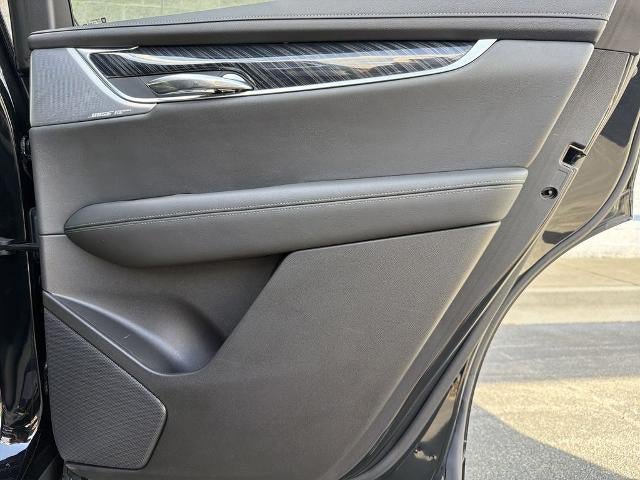 Certified 2024 Cadillac XT6 Premium Luxury FWD image 16