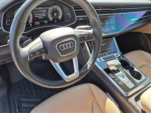 Used 2022 Audi Q8 Premium Plus AWD/4WD image 10