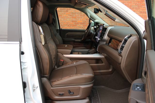 New 2026 RAM 2500 Limited AWD/4WD image 57