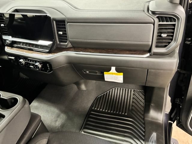 Used 2026 GMC Sierra 2500 SLE w/ SLE Value Package; AWD/4WD image 21