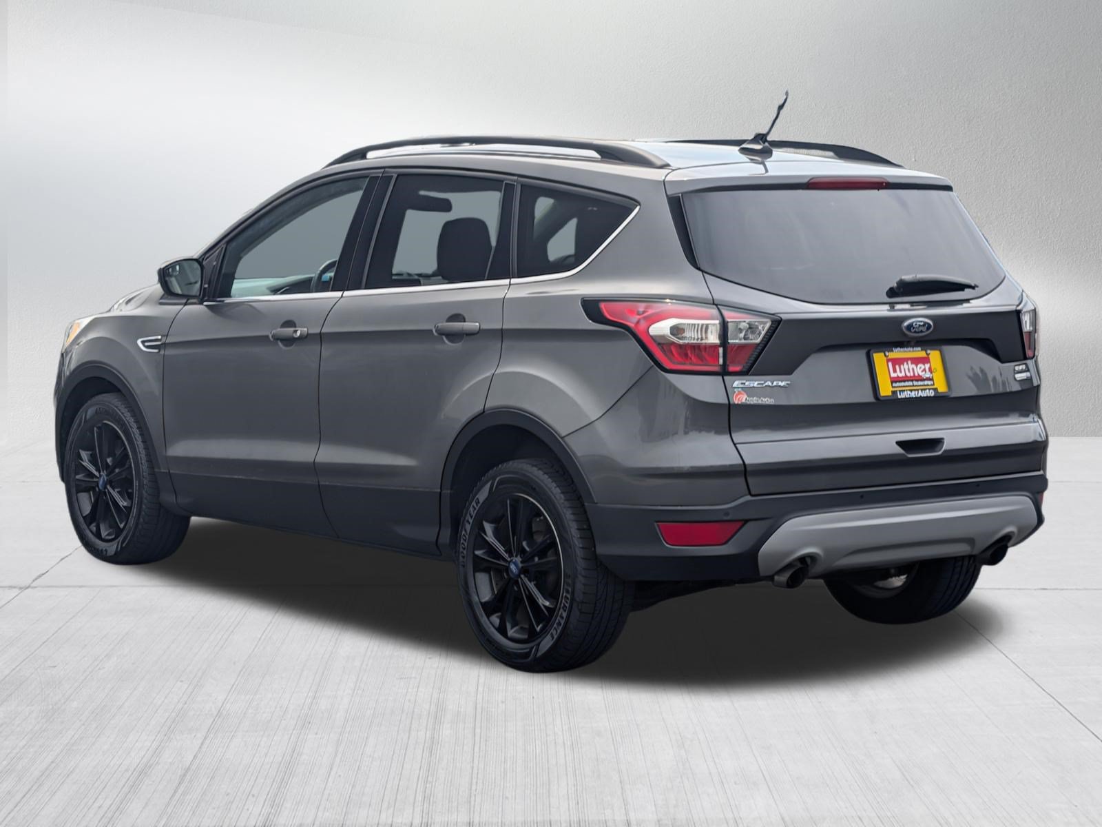 Used 2018 Ford Escape SEL AWD/4WD image 5