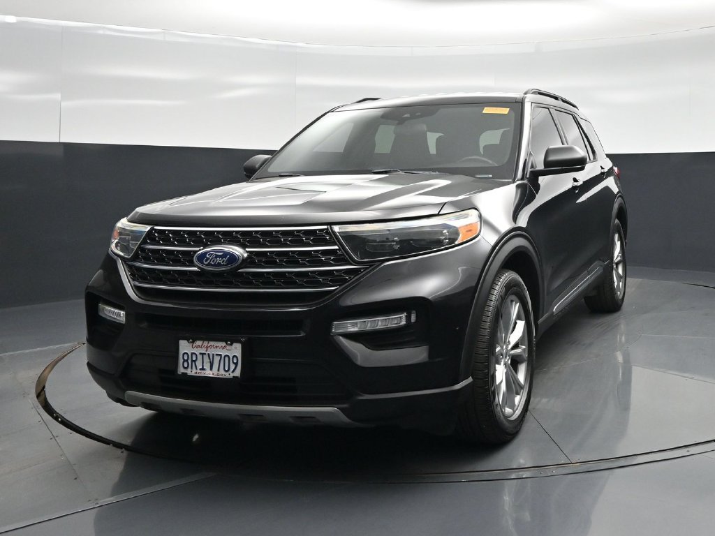 Used 2020 Ford Explorer XLT w/ Equipment Group 202A RWD image 54