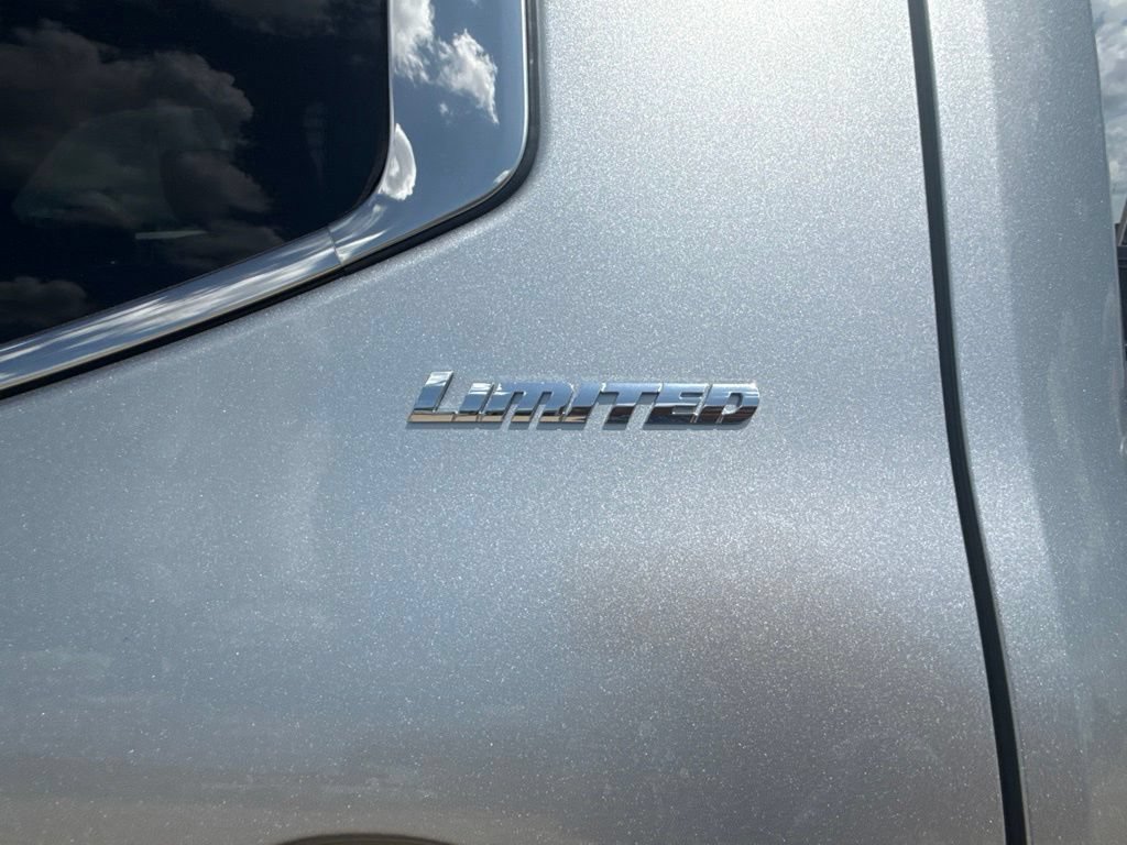 New 2026 Toyota Tundra Limited AWD/4WD image 4