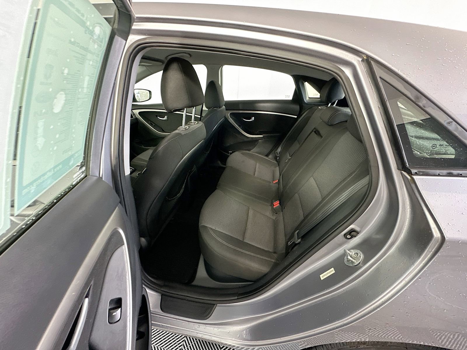 Used 2013 Hyundai Elantra GT FWD image 22