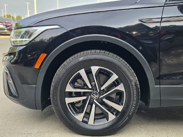 Used 2023 Volkswagen Tiguan S FWD image 7