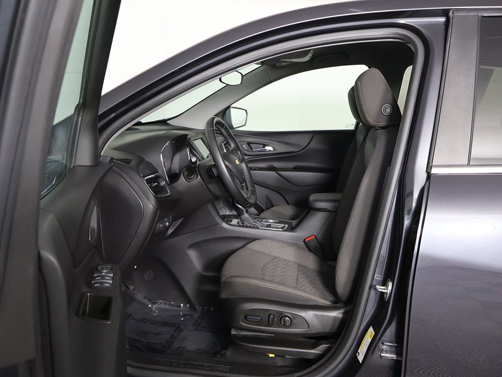 Used 2023 Chevrolet Equinox LT image 24