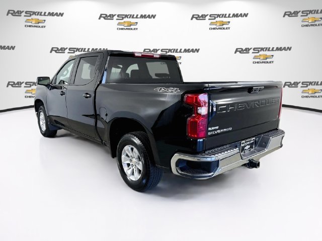 Used 2025 Chevrolet Silverado 1500 LT AWD/4WD image 5