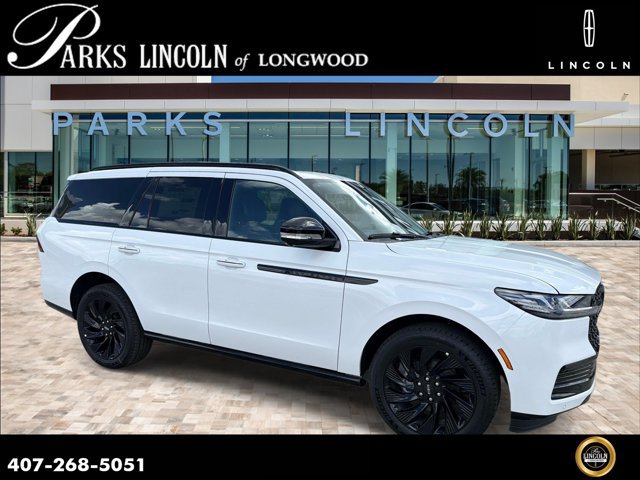 New 2026 Lincoln Navigator Reserve w/ Jet Appearance Package AWD/4WD image 1