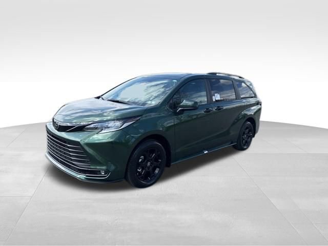 New 2026 Toyota Sienna XLE Woodland Edition AWD/4WD image 1