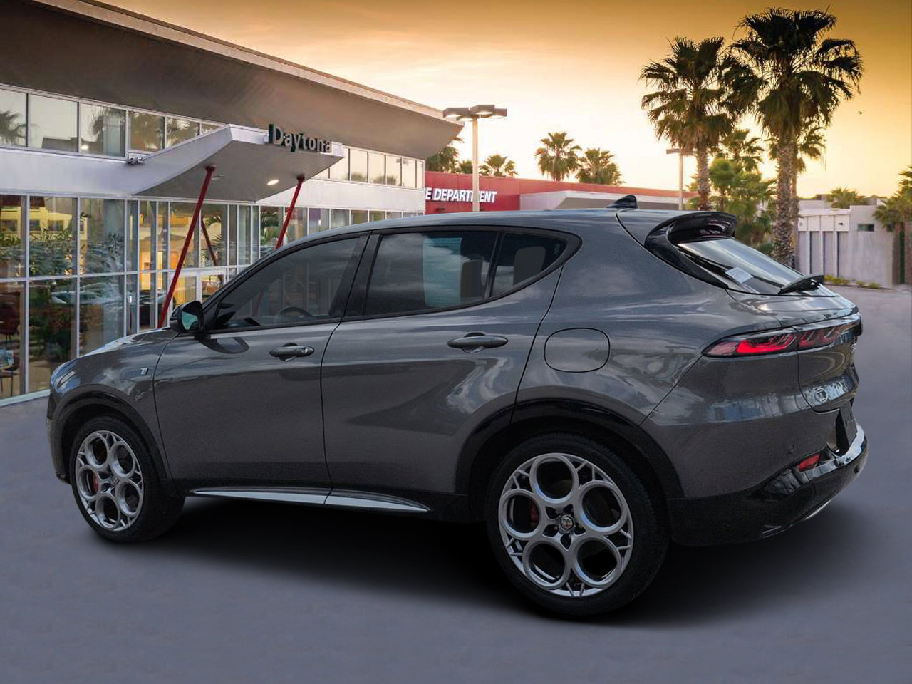 Used 2024 Alfa Romeo Tonale Ti AWD/4WD image 5