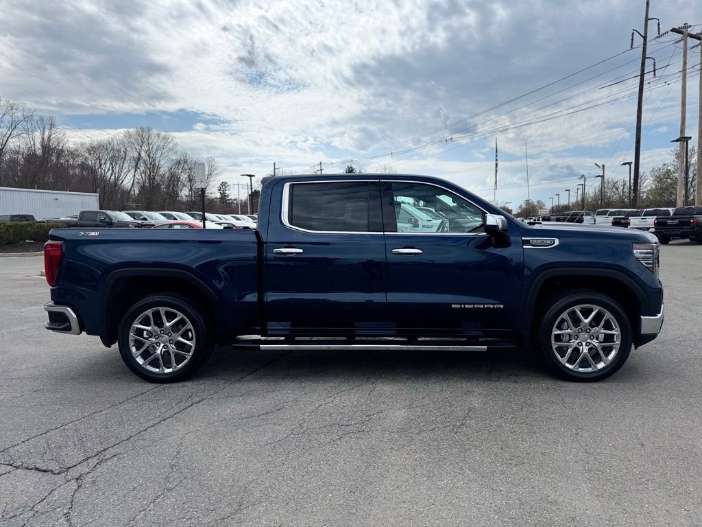 Used 2023 GMC Sierra 1500 SLT w/ SLT Premium Package image 7
