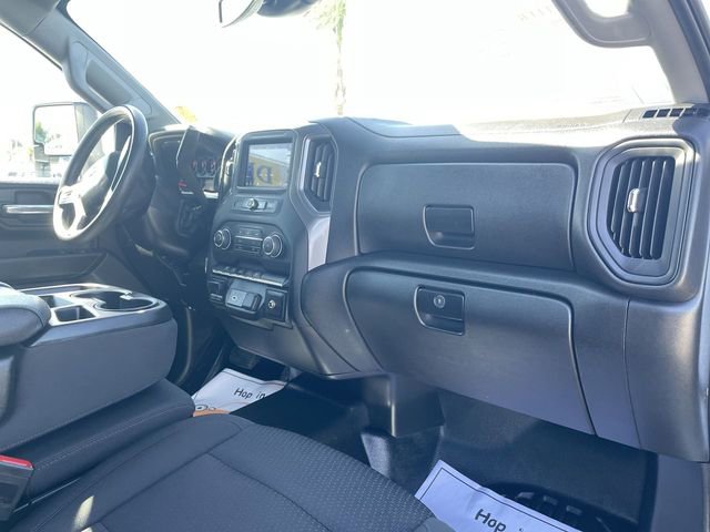 Used 2024 Chevrolet Silverado 3500 W/T image 24