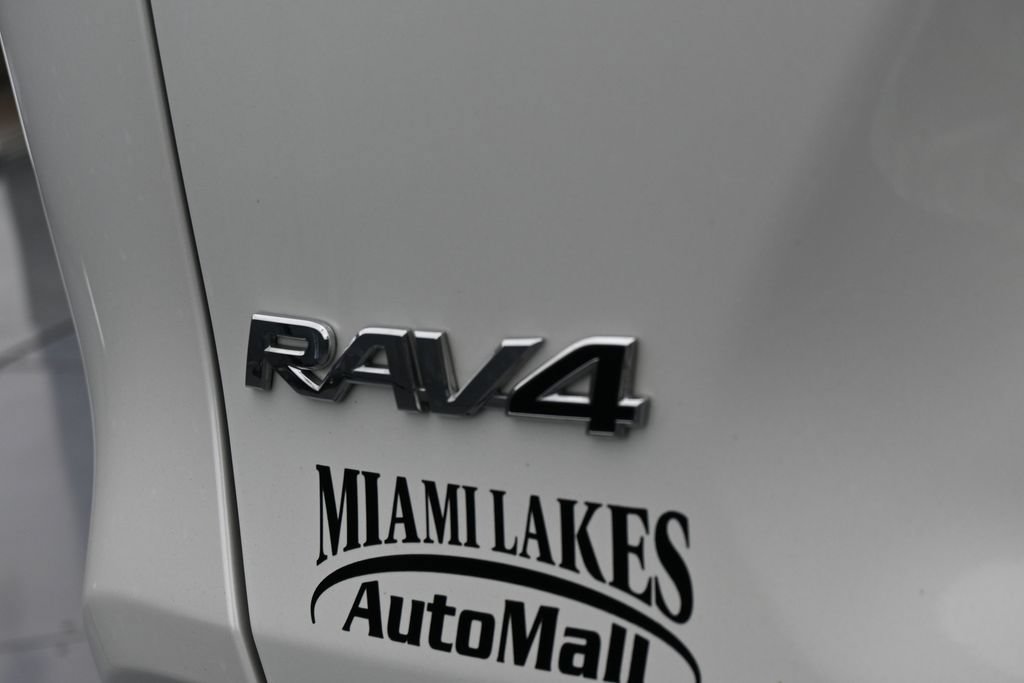 Used 2023 Toyota RAV4 Limited FWD image 34