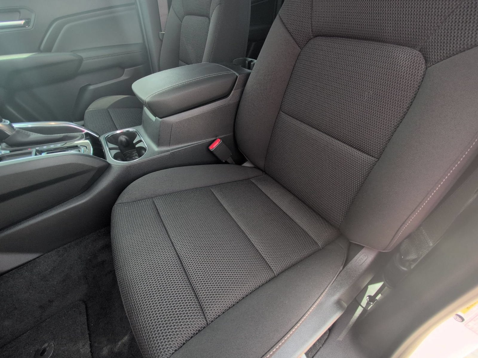 New 2026 GMC Canyon Elevation w/ Convenience Package RWD image 24