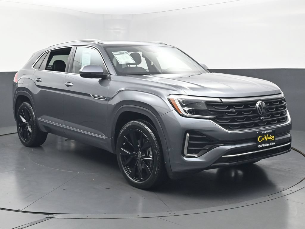 Used 2025 Volkswagen Atlas Cross Sport SEL Premium R-Line AWD/4WD image 3