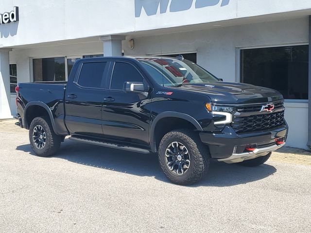 Used 2024 Chevrolet Silverado 1500 ZR2 w/ Technology Package AWD/4WD image 36