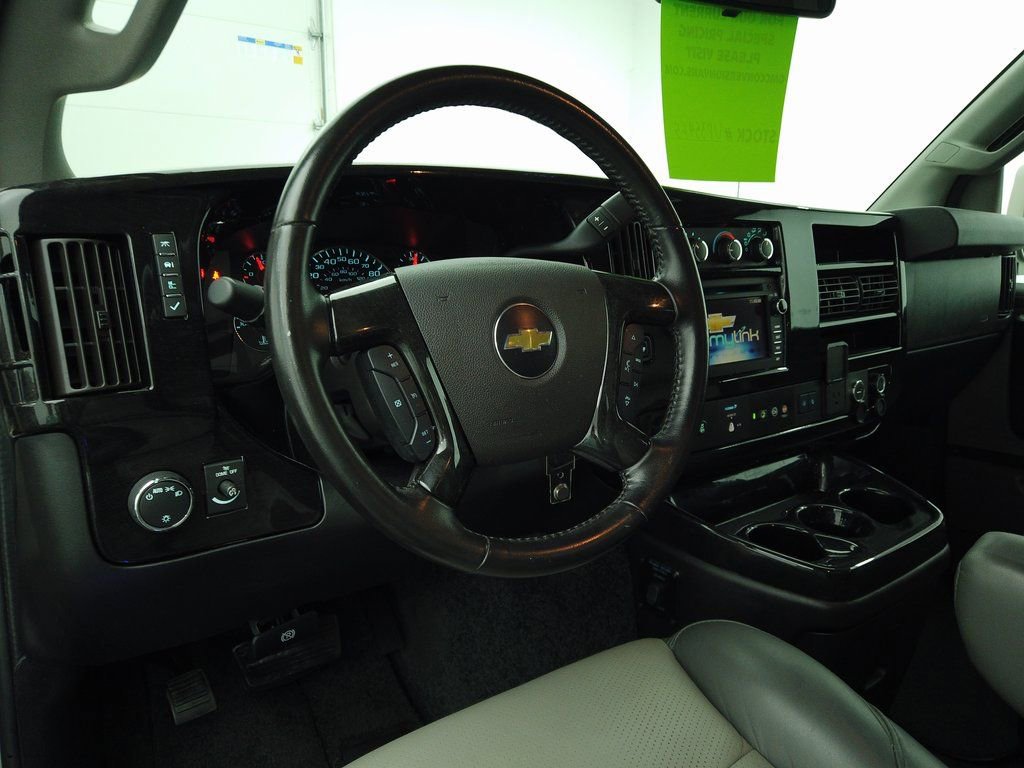 Used 2020 Chevrolet Express 2500 Extended w/ Enhanced Convenience Package image 21
